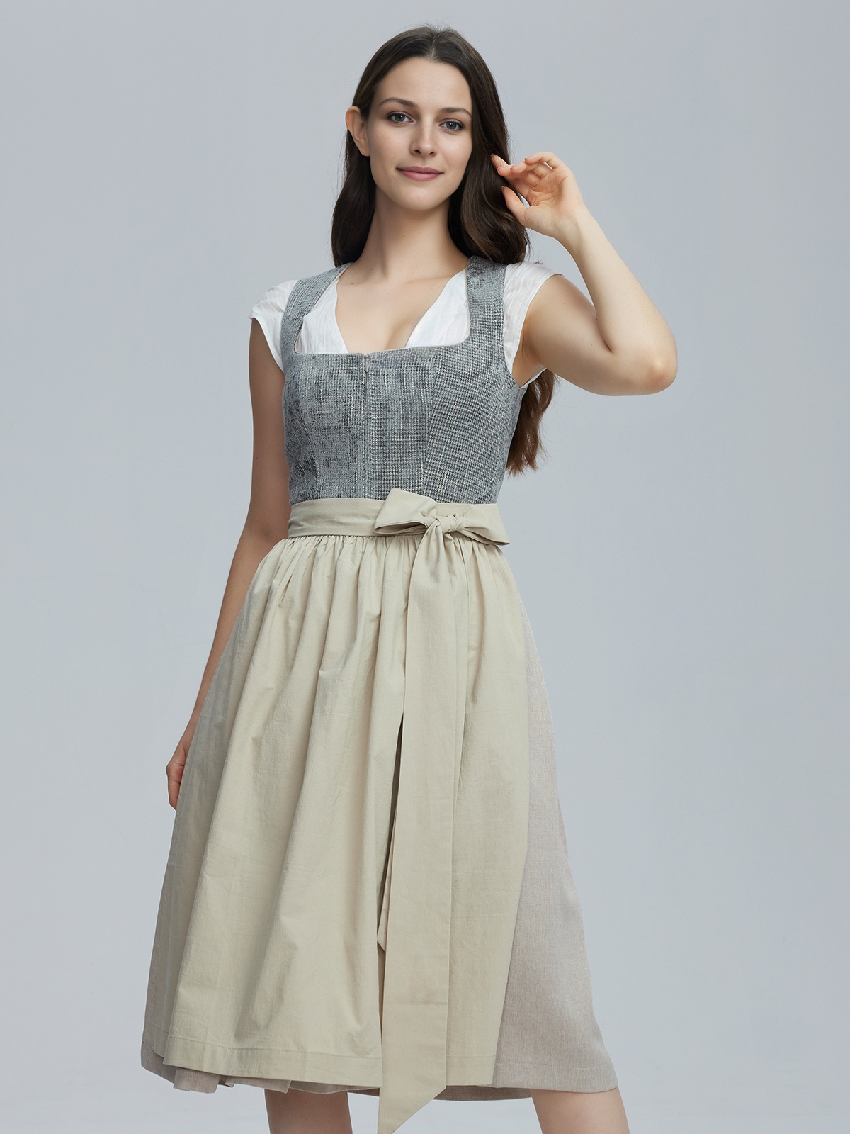 Dirndl in Grün