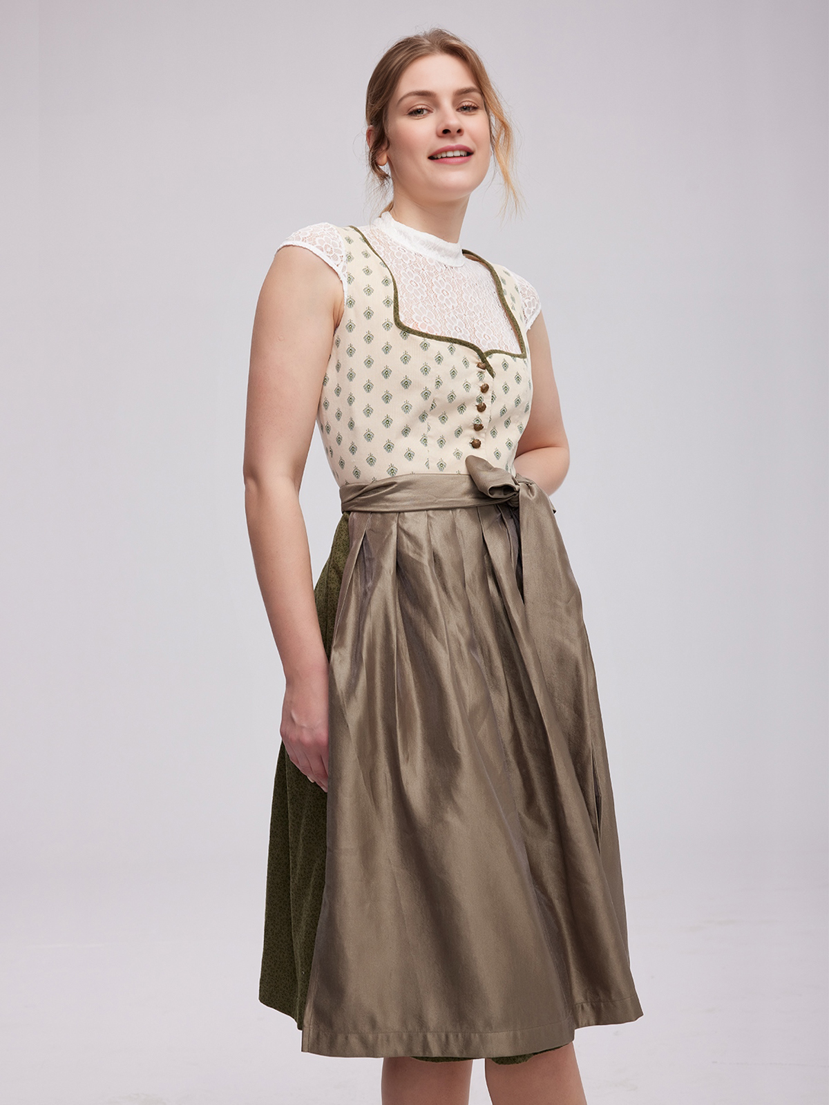 Moderne Dirndl Bluse Kurzarm in Gelb